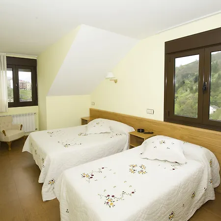Ana Hotel Cangas De Narcea